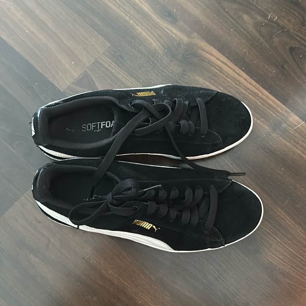 Great Condition Puma Shoes